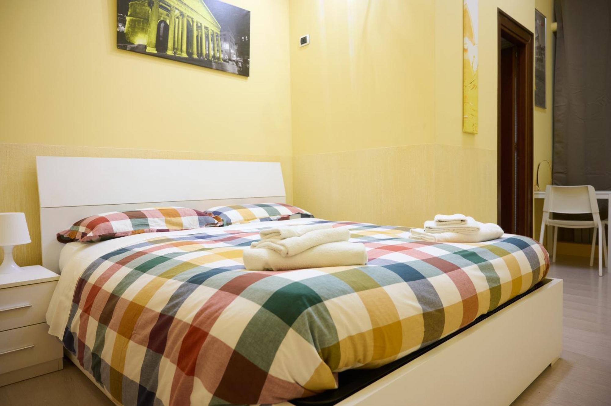 ออน เดอะ เรนไบว์ บีแอนด์บี Bed & Breakfast โรม ภายนอก รูปภาพ